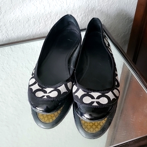 Coach Monogramed Flats-Sz 9 - Picture 1 of 5